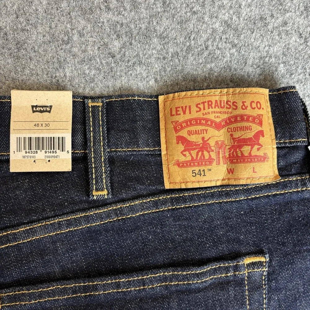 Levi Jeans Mens 48x30 Athletic Taper Dark Wash Blue Denim Stretch New With‎ Tags